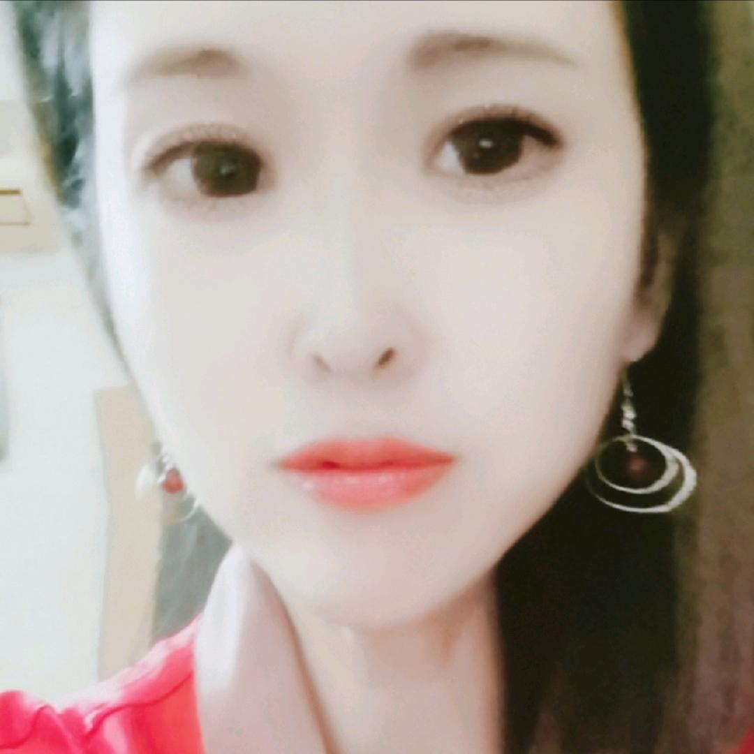 思思