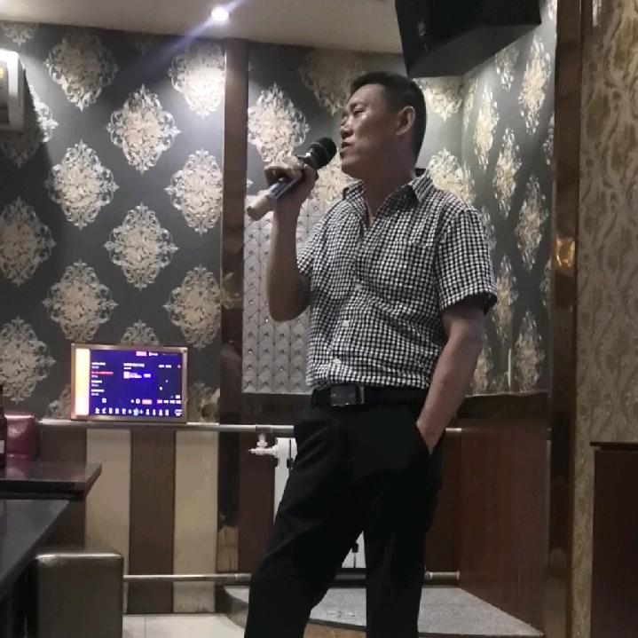 老马爱唱歌🎤……
