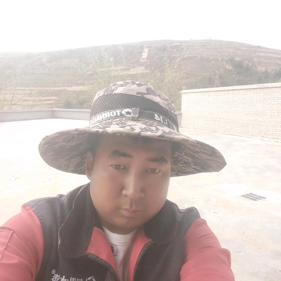 ▁倔强こ男孩う