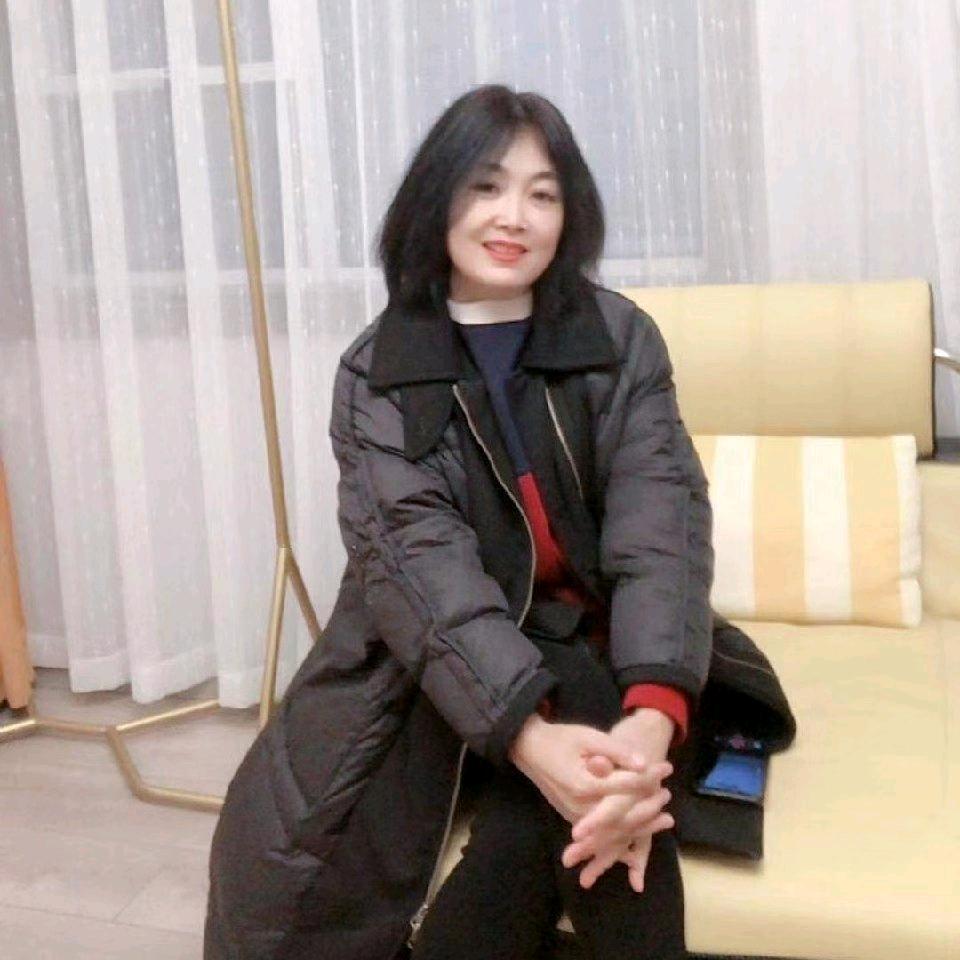 程程（没人疼，没人爱）