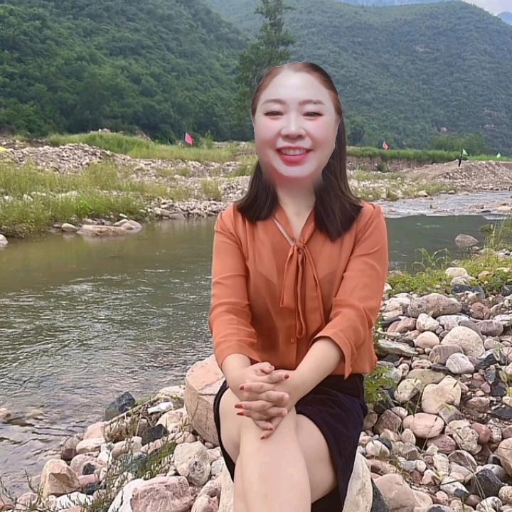 严华比不过善良。60后的