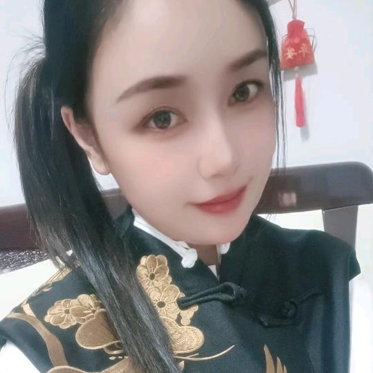 霞儿