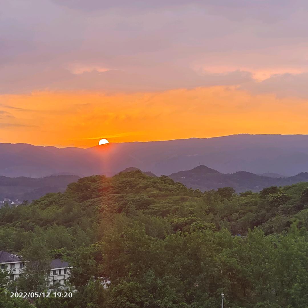 现实太假@_@套路太深
