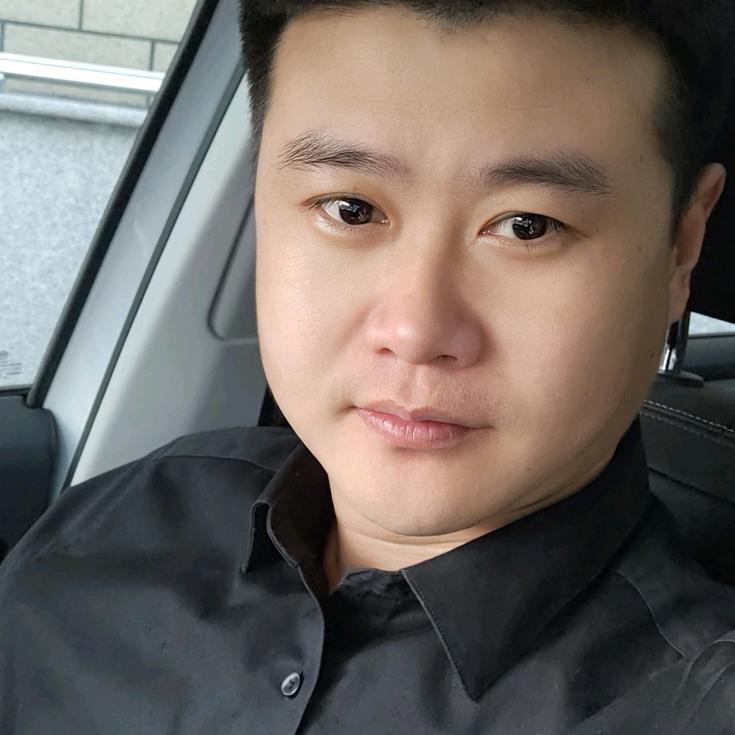 威海『404酒吧』总监王磊
