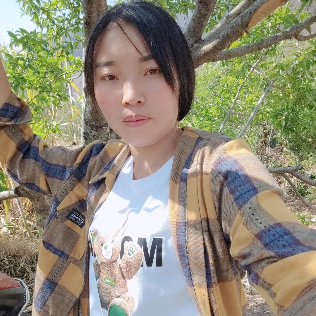 永善洗车妹，郝琴