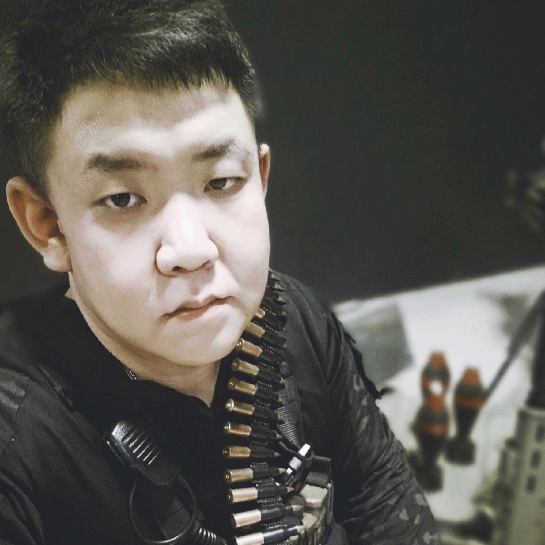 铁血大榔头（长春行进火力真人CS俱乐部）