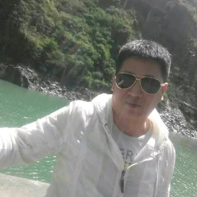 军哥