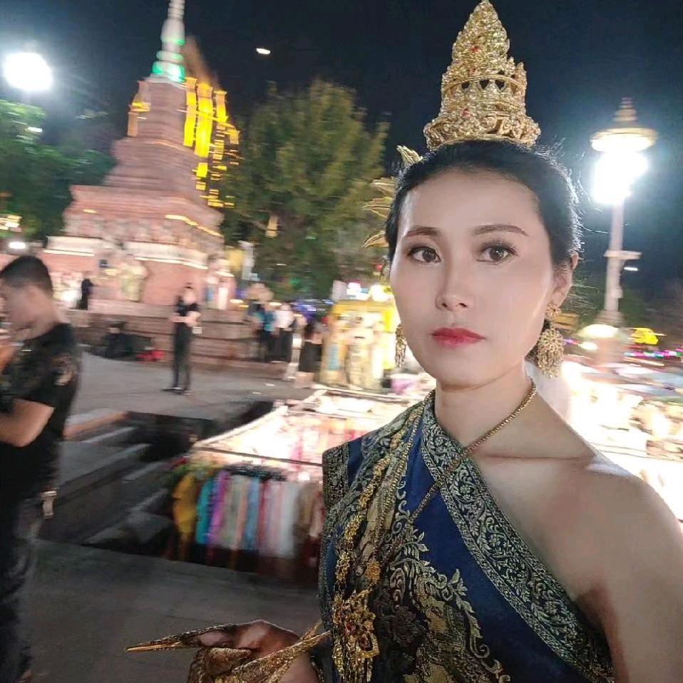 金萍姐姐（满洲里市）