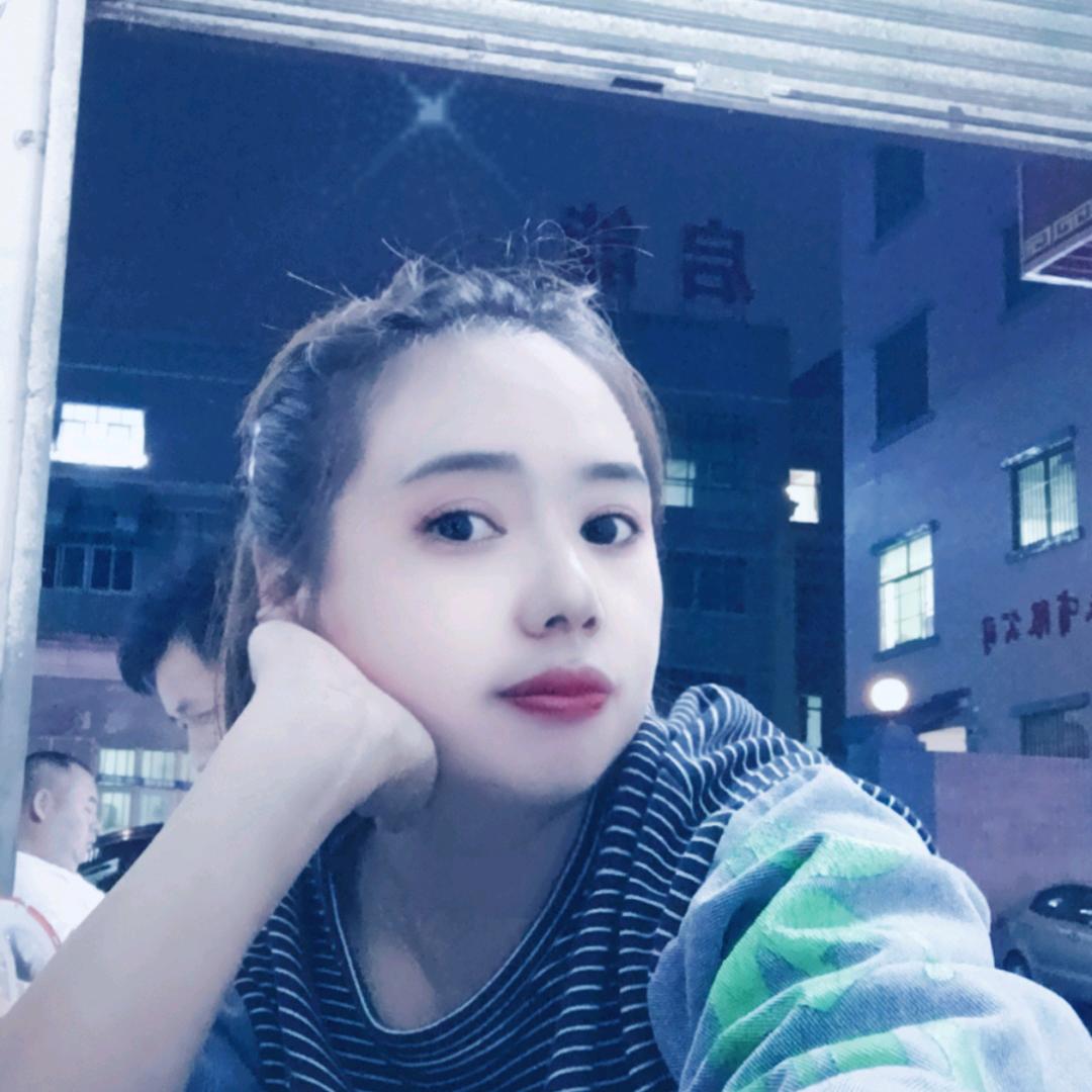 本人四十岁大姐，不要让美颜把你们骗