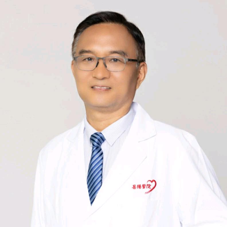 中西医骨科专家王庚启