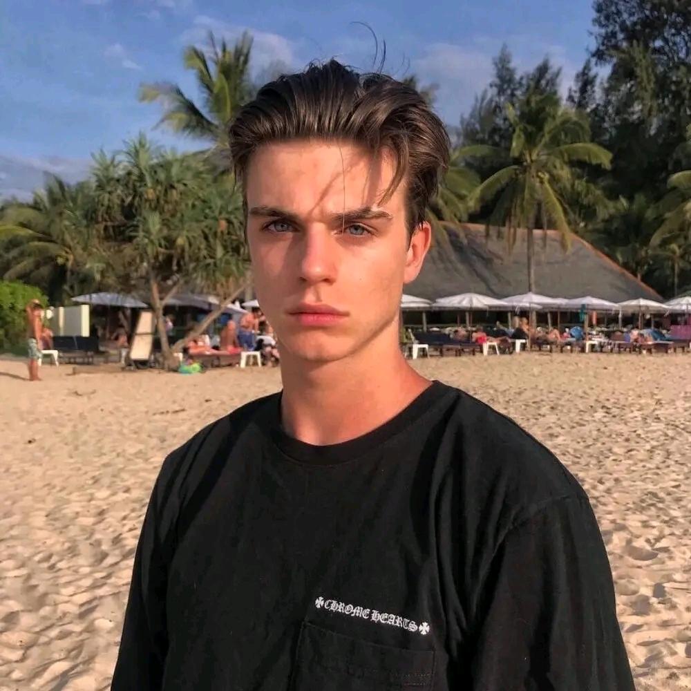 Y.