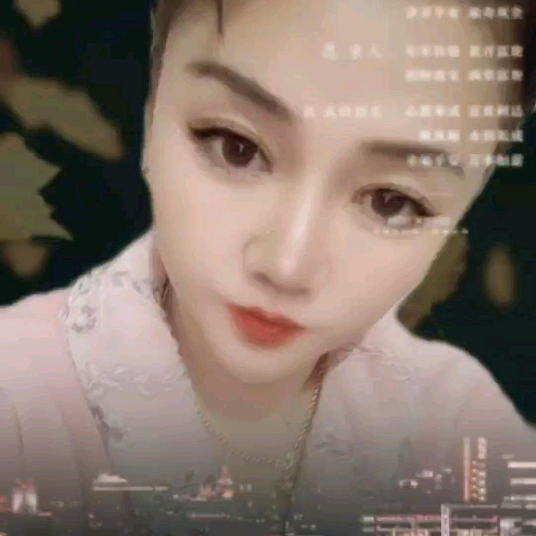 黄丽～中老年服饰