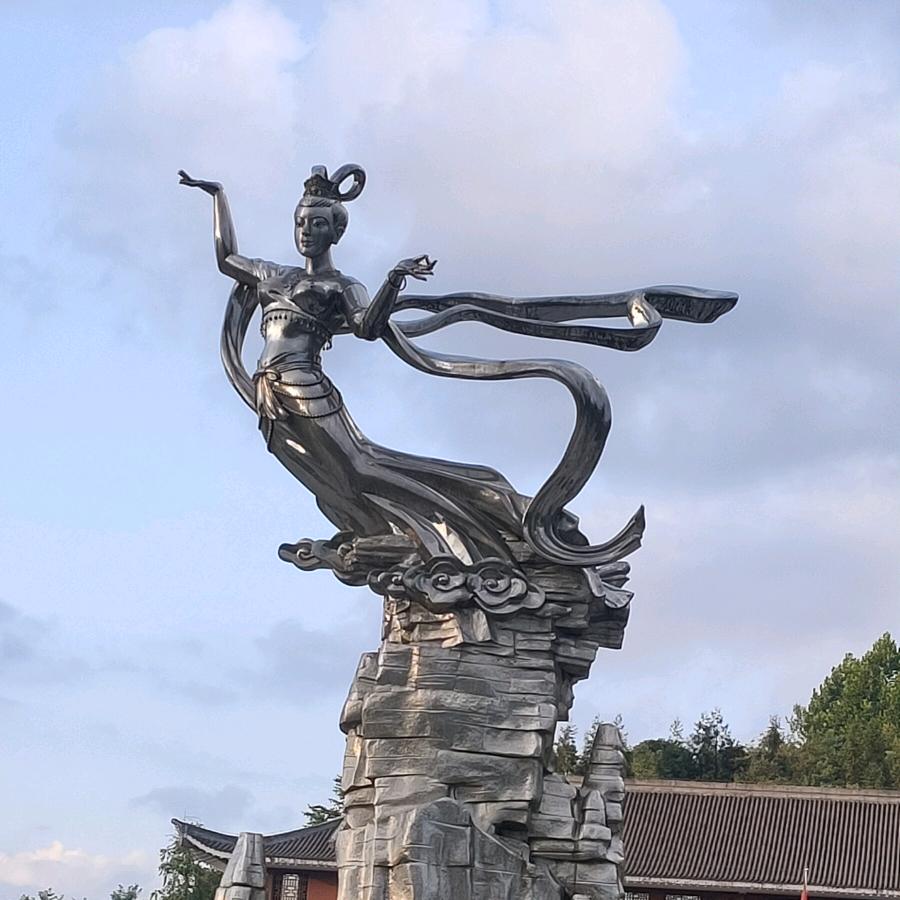 看清现实