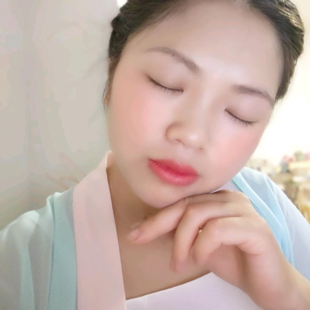 圆脸妹🌸🍀🌼林林