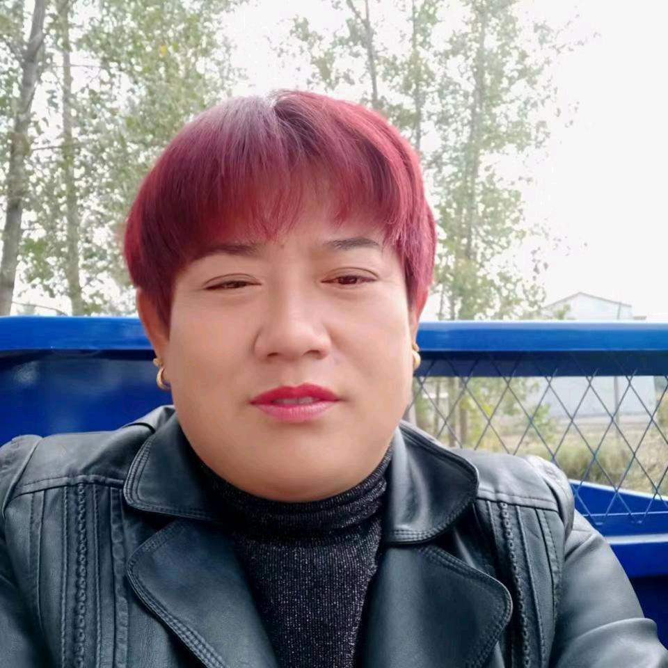 小芹.,