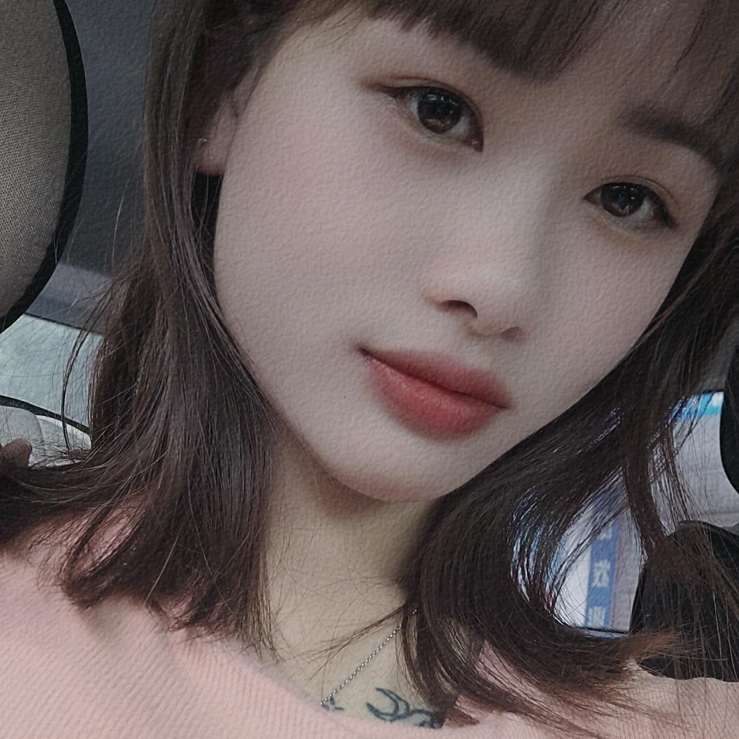 七 月