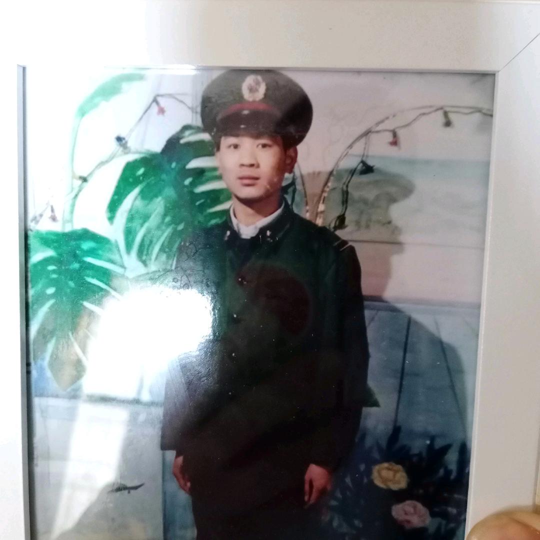 高原战友情