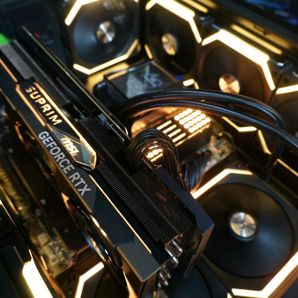 粤跃泓DIY电脑旗舰店