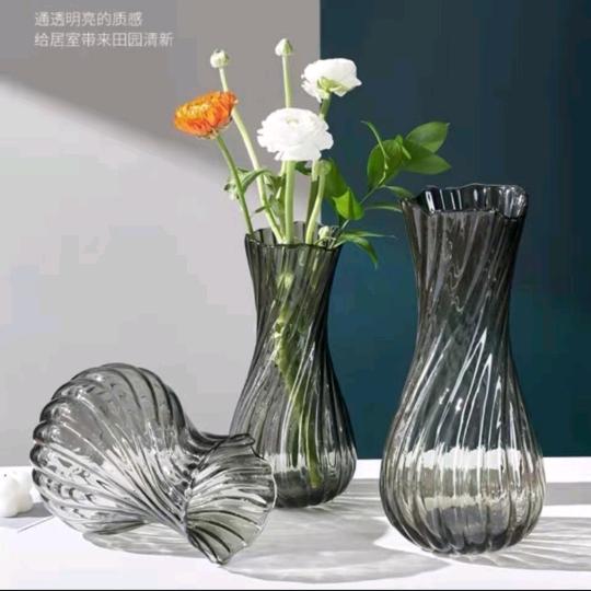 奕奕玻璃