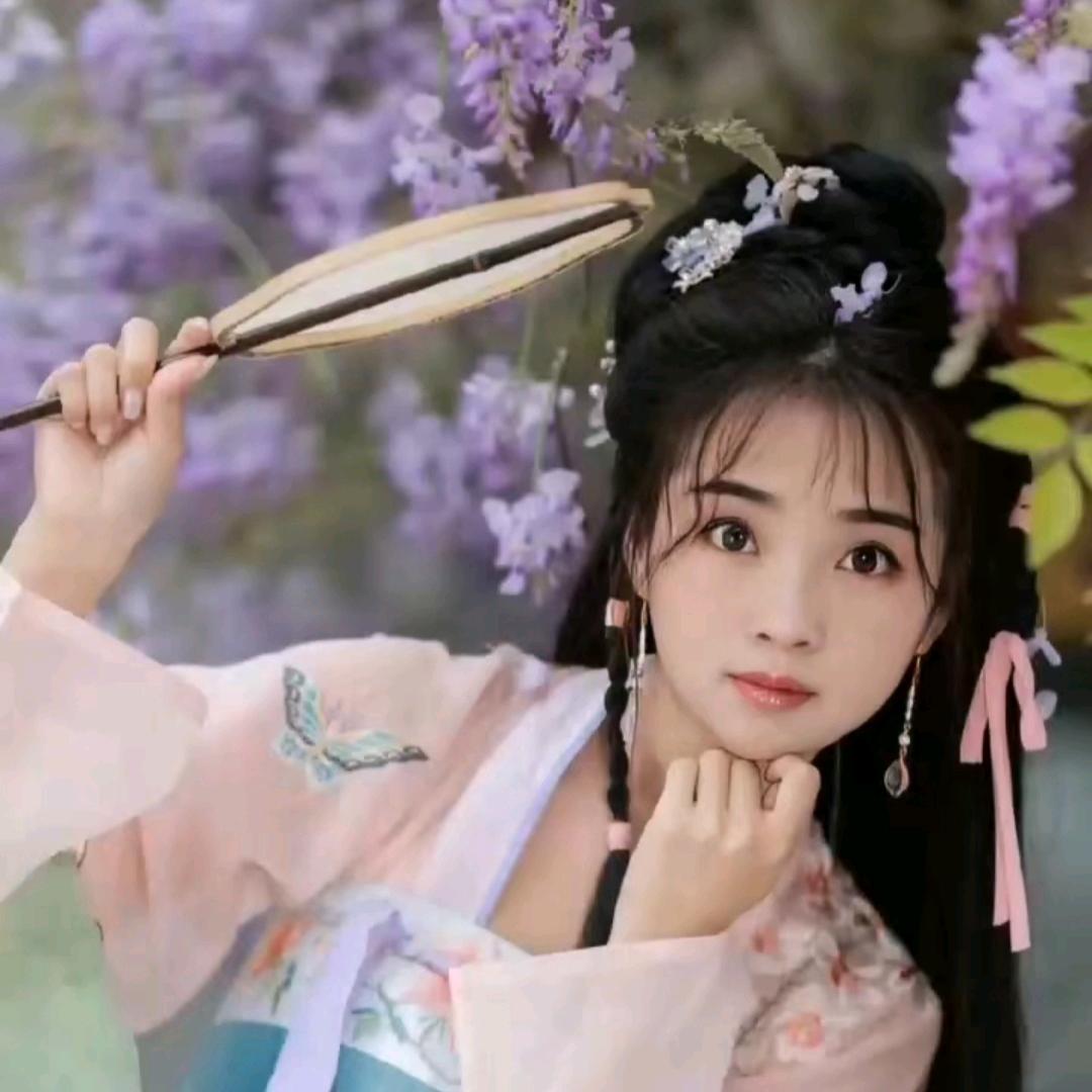 梁慕晨