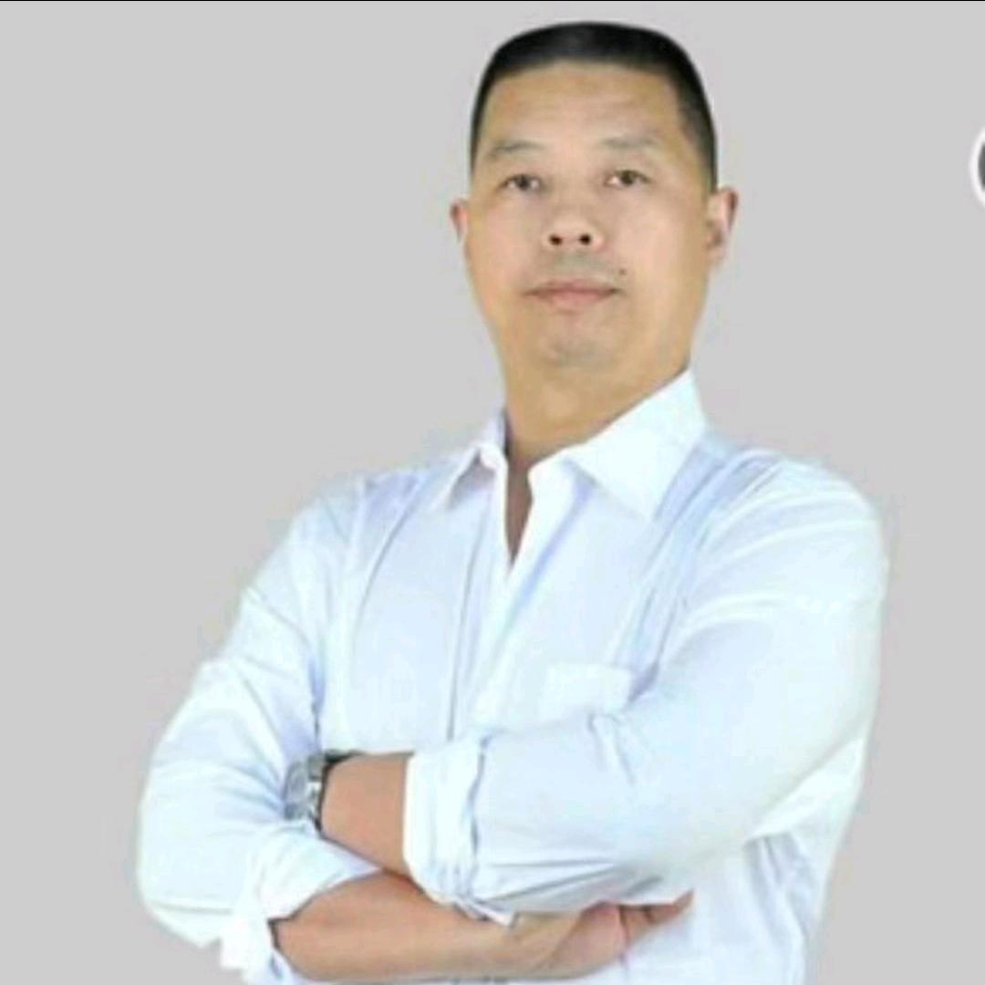 龙瑞精雕-冉定松