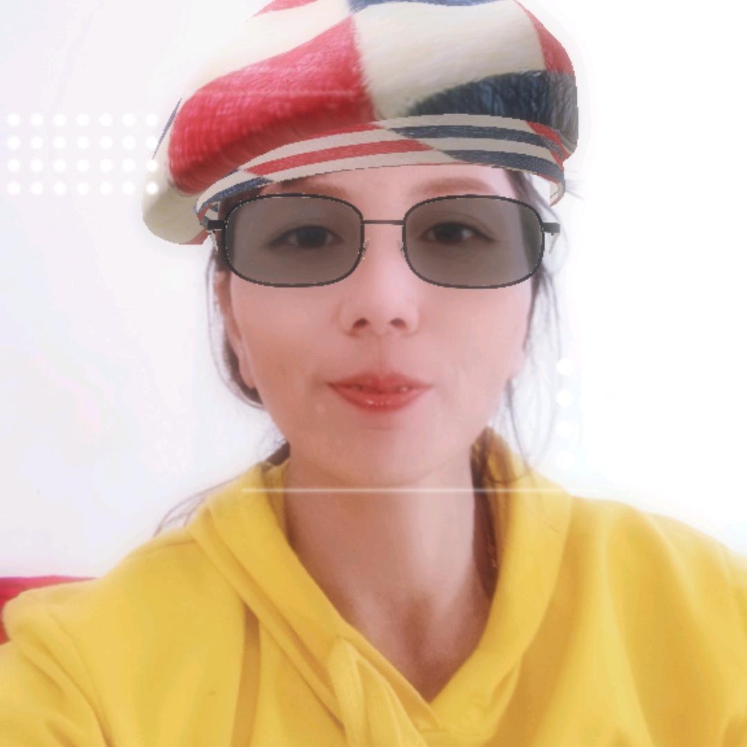 女