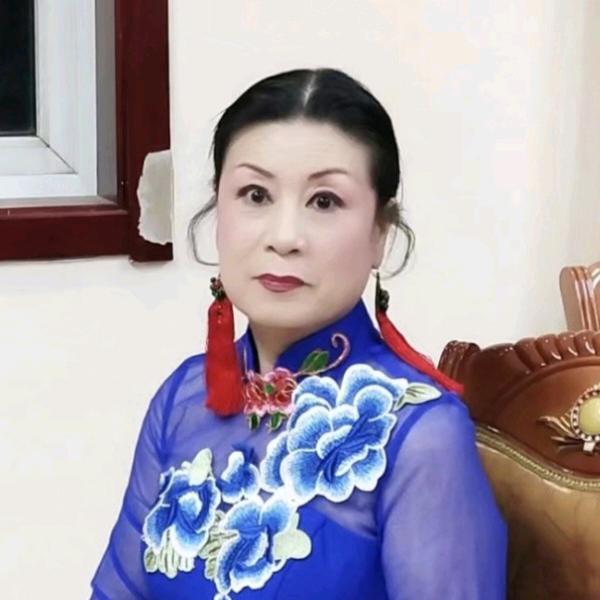 刀马旦顾秀华