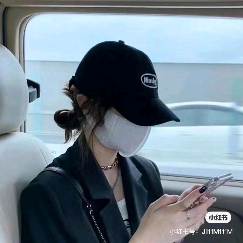 临汾左右女装店。