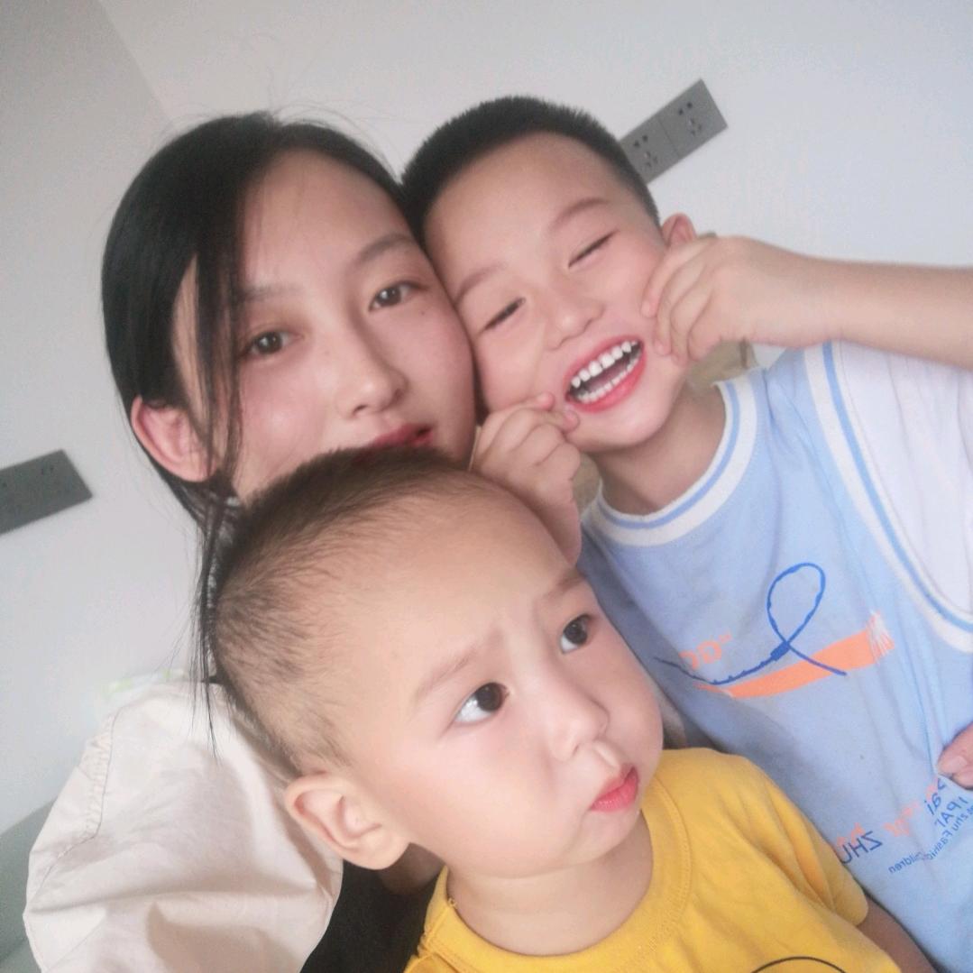 丽丽~呀♛