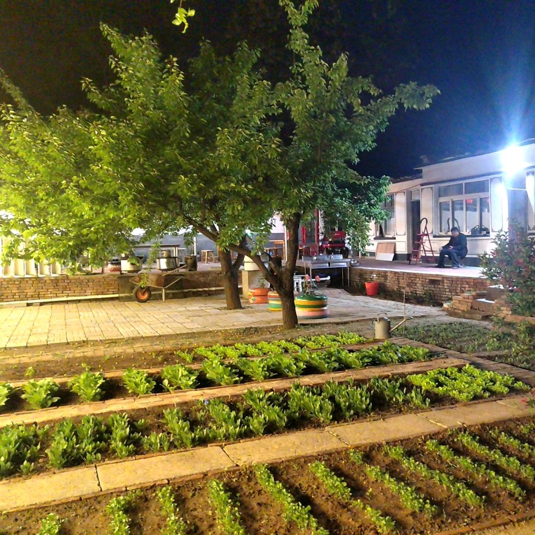 海城市海州区玉煌山下烧烤场