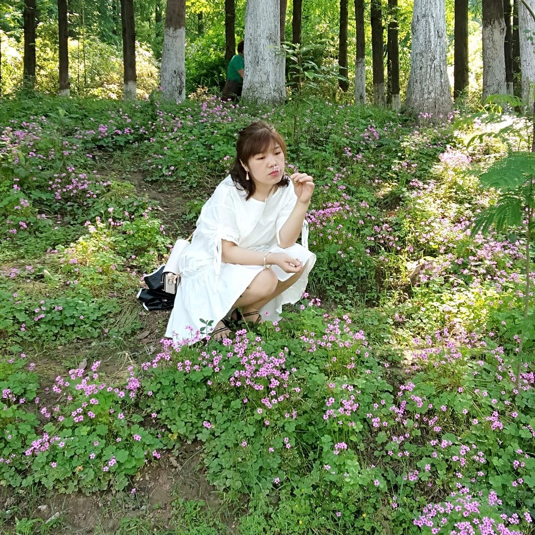 洢洢妈