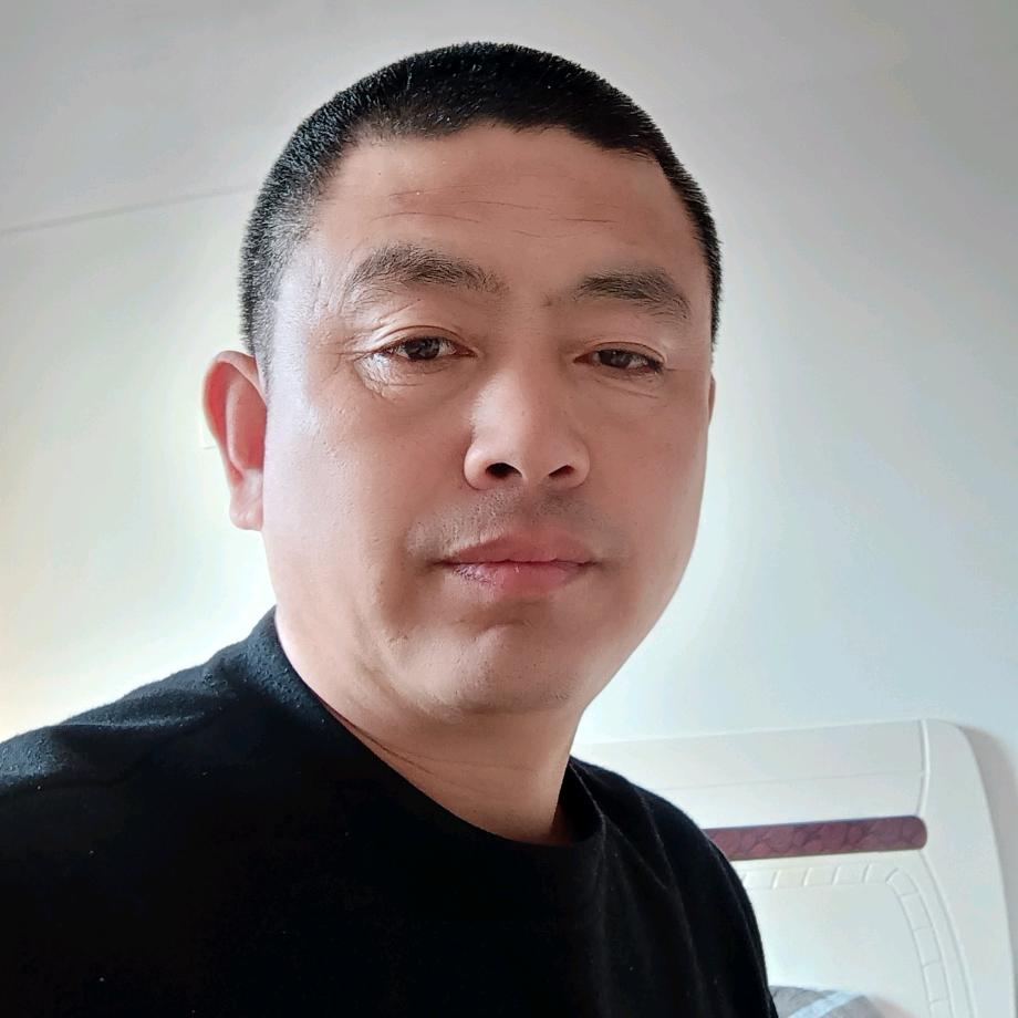拼搏者