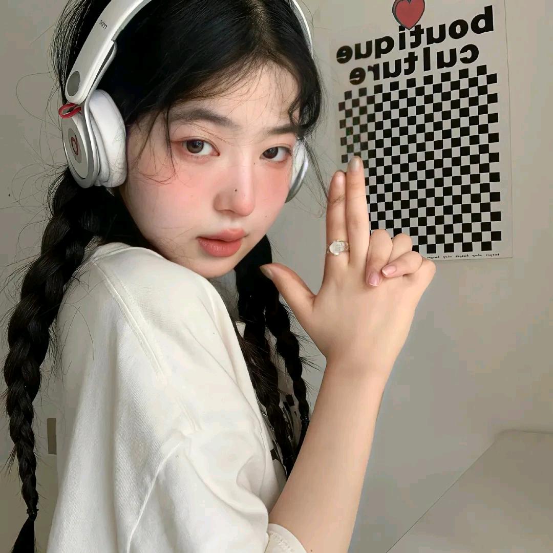 一口小西柚