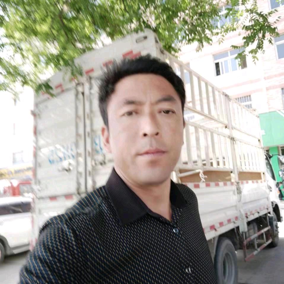 桃花依旧笑春风