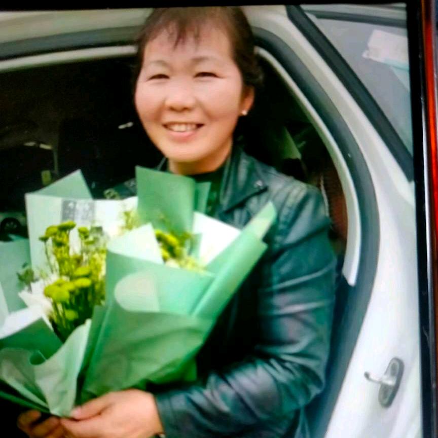 郑传英，晚上8点30分开播