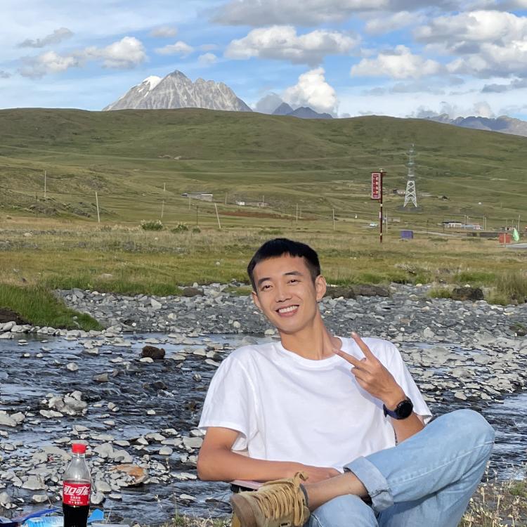 飞天揽月的二狗