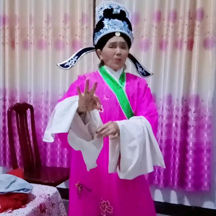 桂花月娥姐
