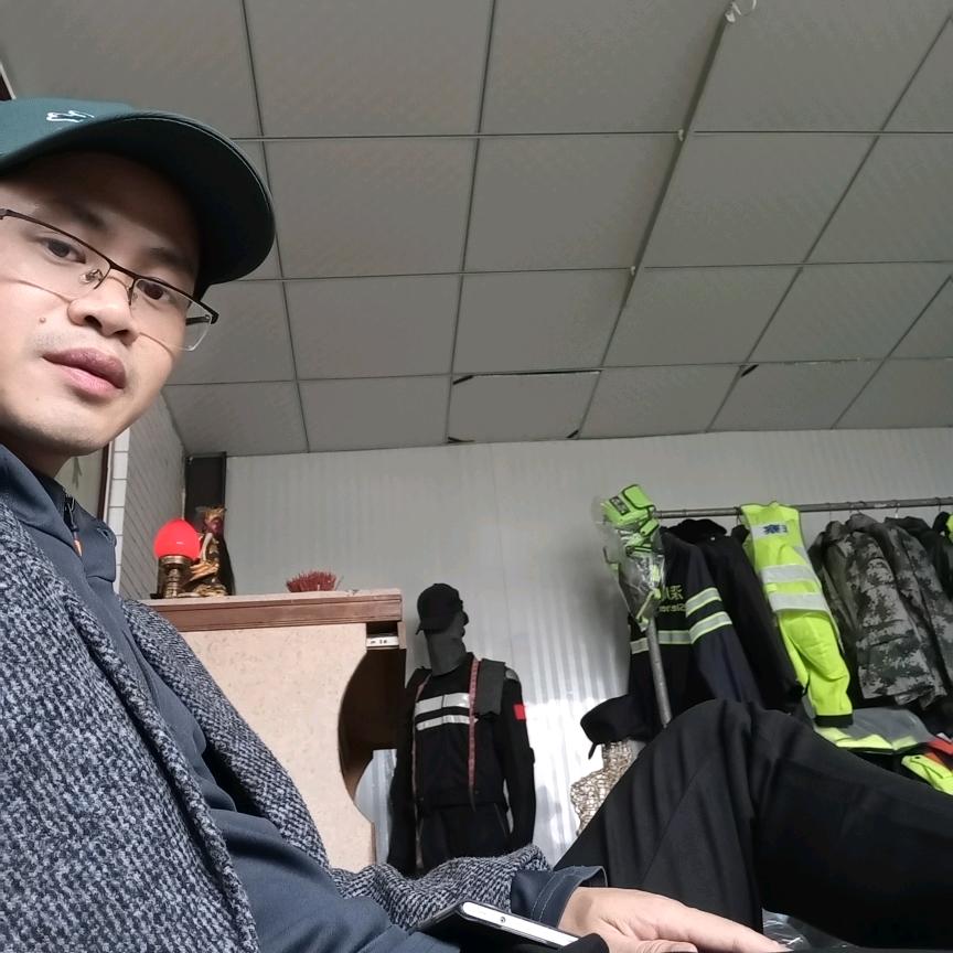 特功能服厂
