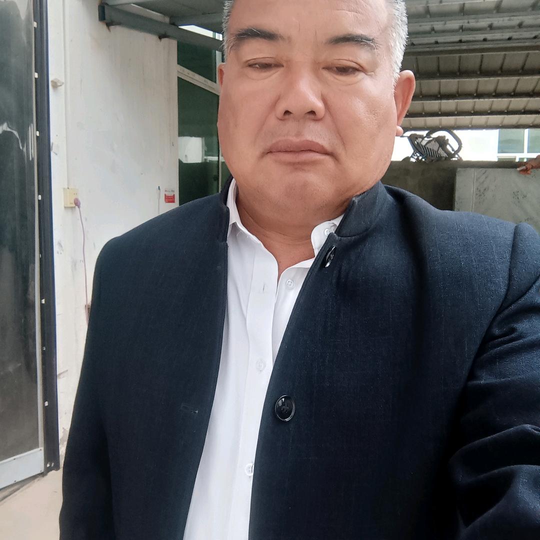 秦田尚
