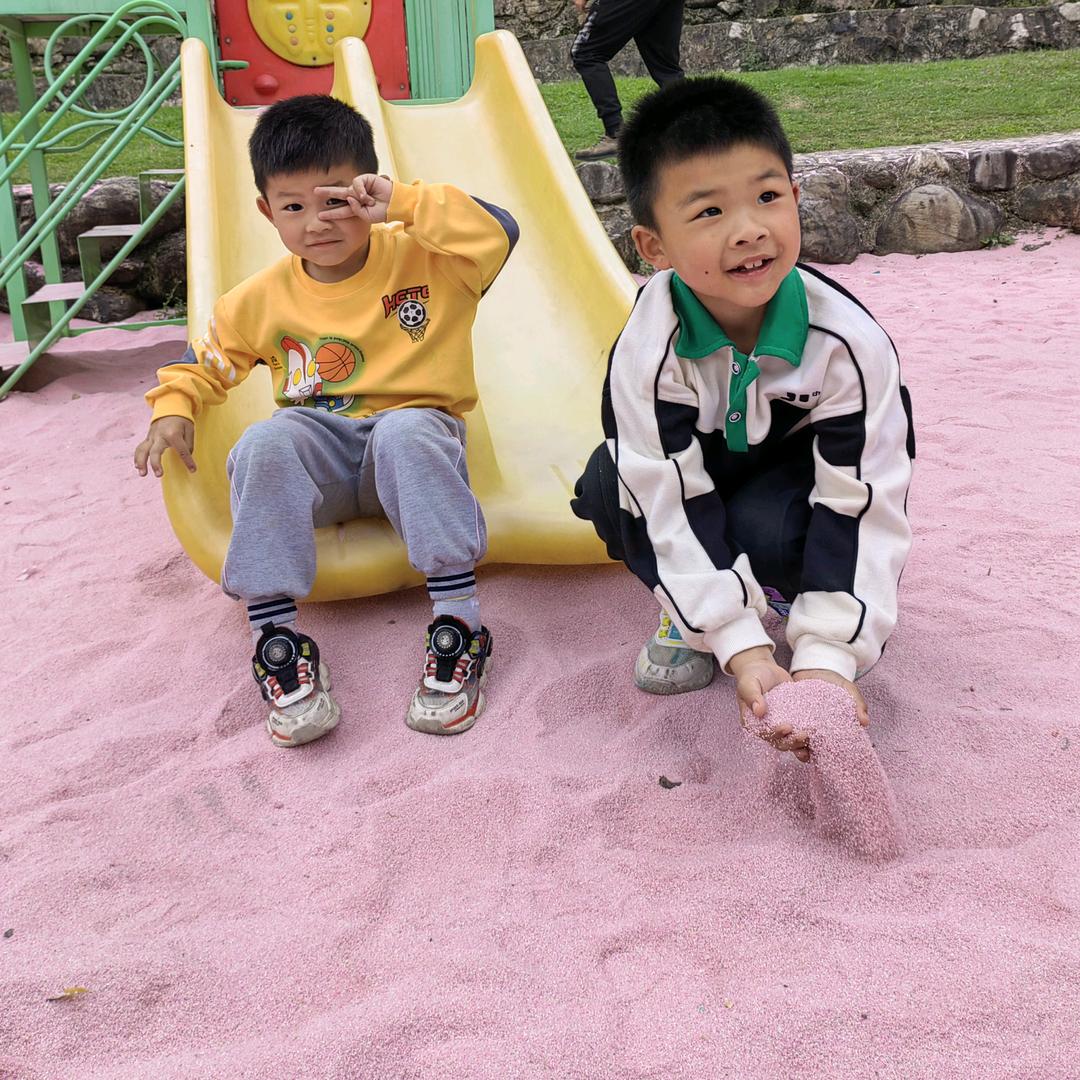 阳阳麻麻
