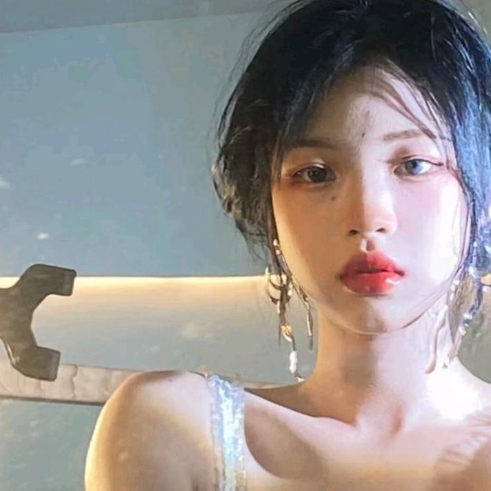 迪士尼在逃公主谭铁柱