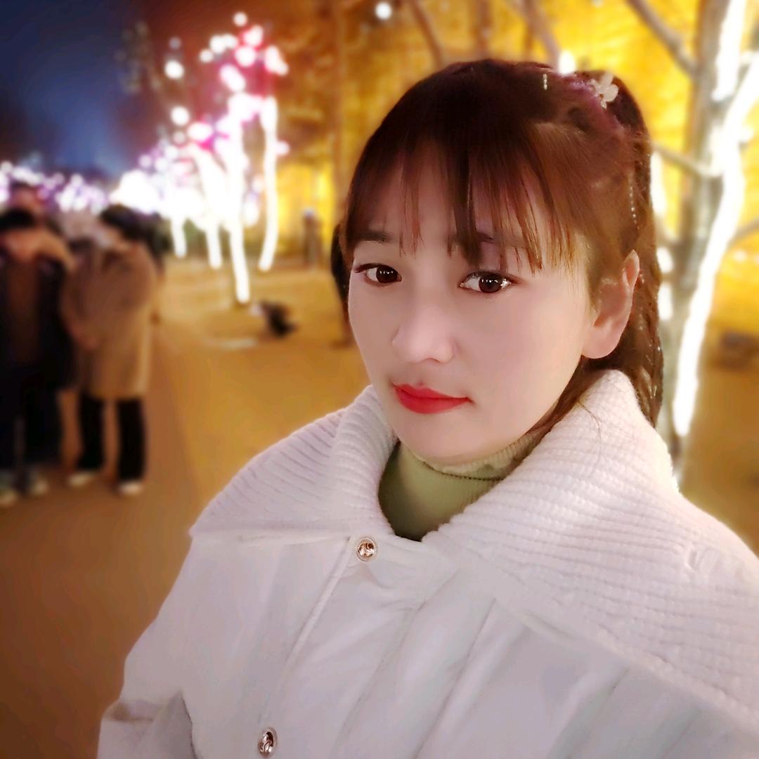 台儿庄三个宝贝童装童鞋