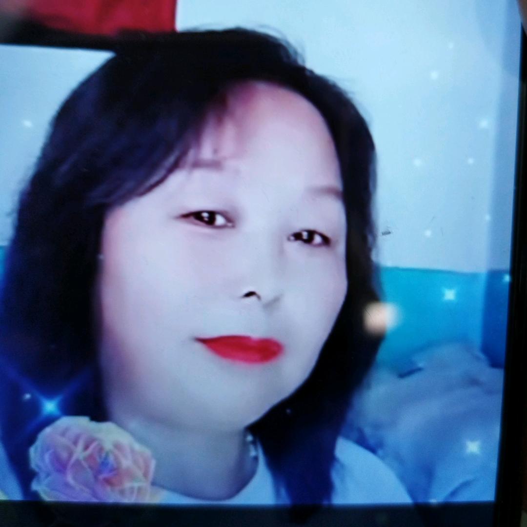 低沉的呢喃🧜‍♀️