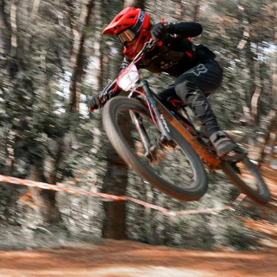 广西傲骑 菠萝🍍