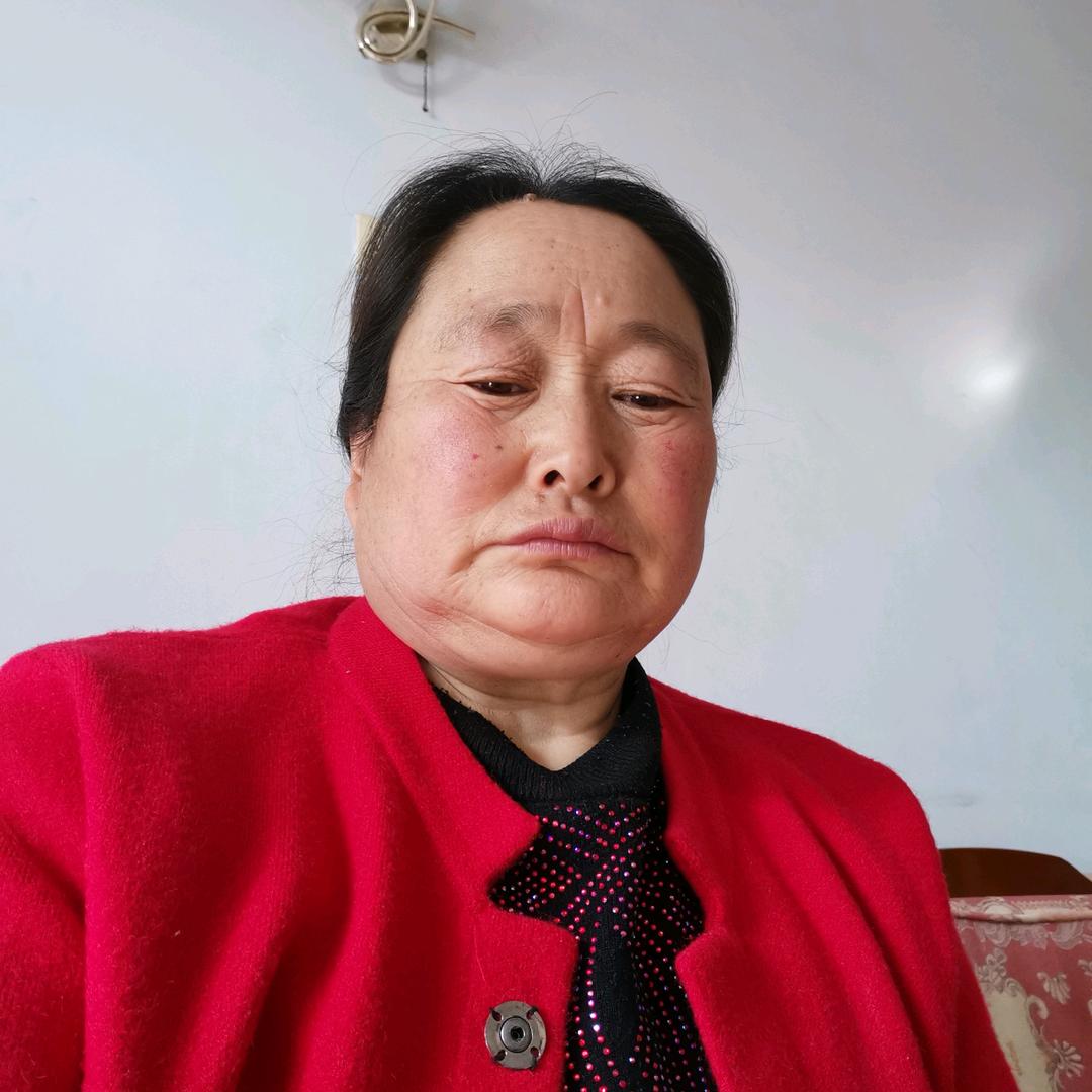 萤火之森_21044曹冬梅