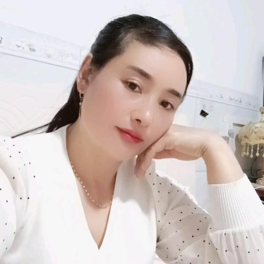 何妹