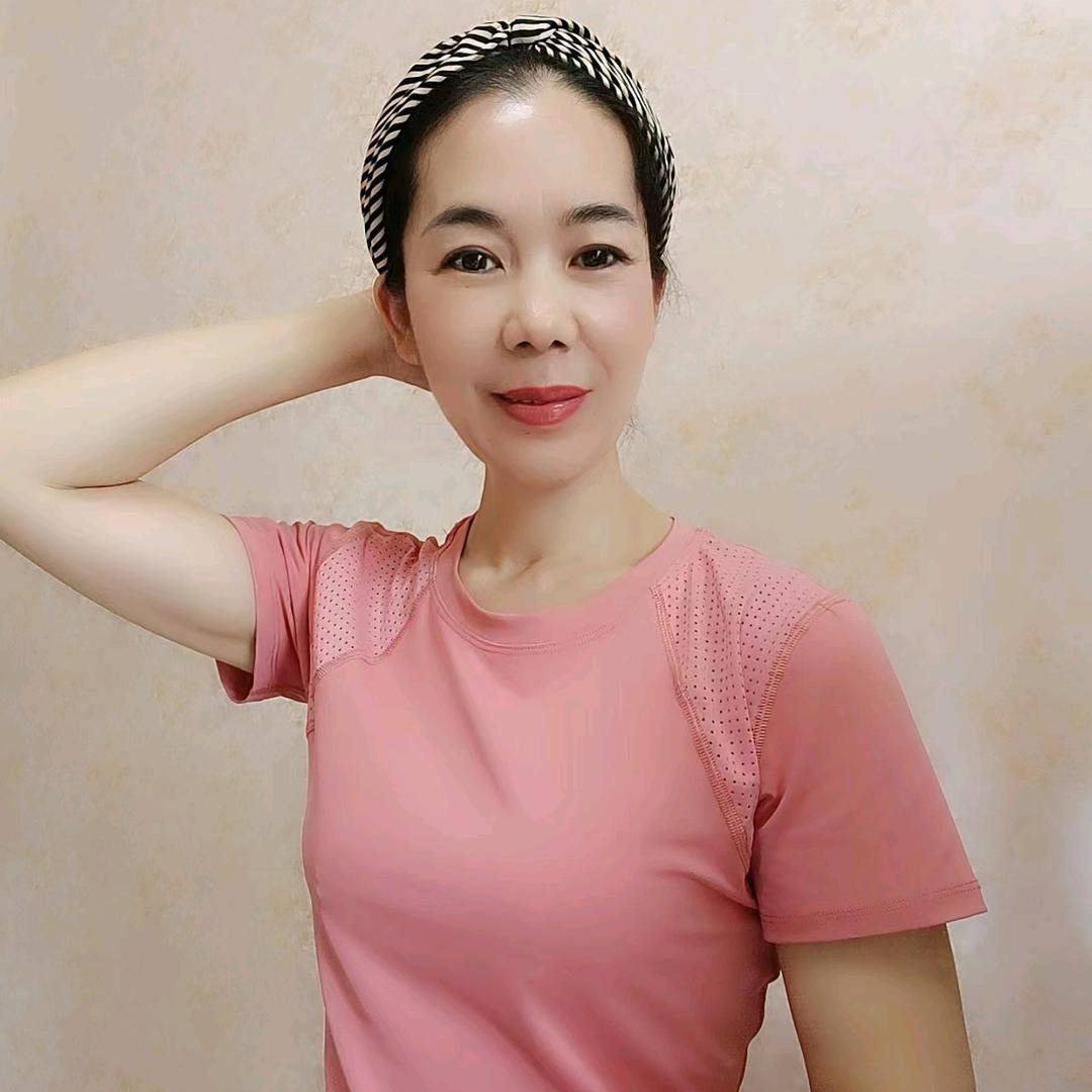 小春揉腹塑形