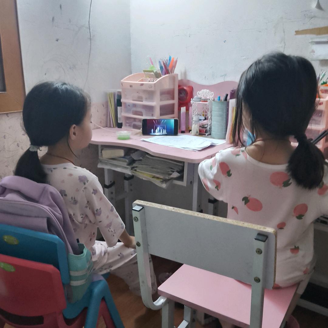 双胞胎爸爸