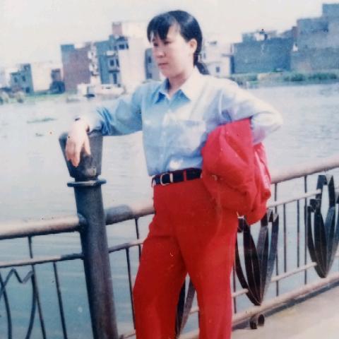 知足常乐，，