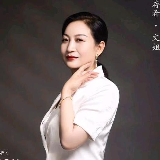 从末放弃拼搏